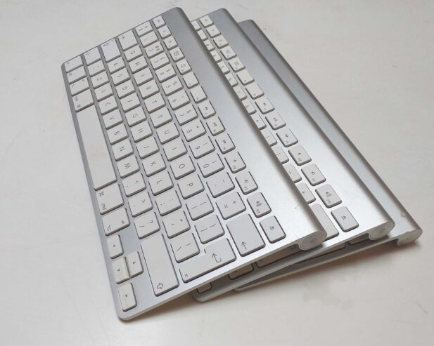 iMac wireless keyboard