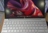 HP pavilion Aero