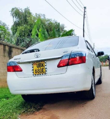 Toyota premio