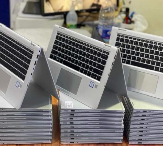 Hp elite book 1030G2.