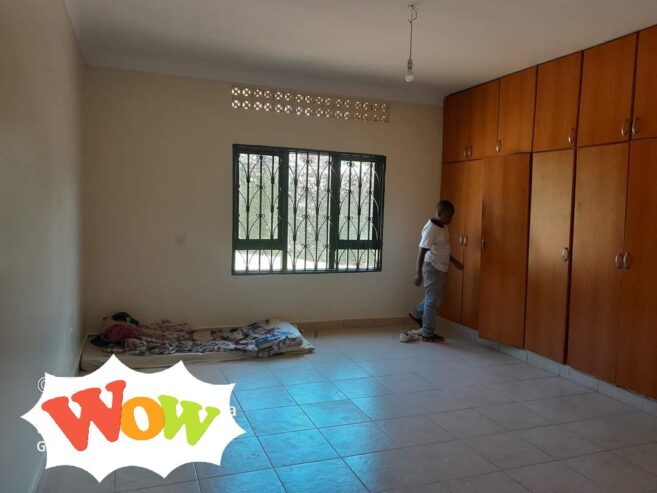 #3Bedroomed houses for #Rent in #Najjera at #1.2Million ugx monthly .