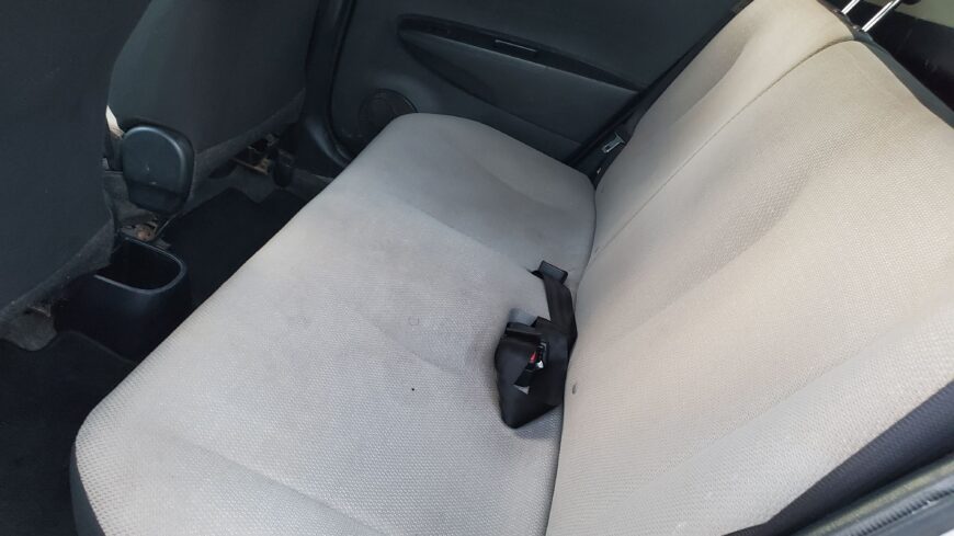 Toyota vitz model 2012