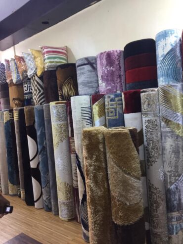 Shaggy carpets and 3D carpets