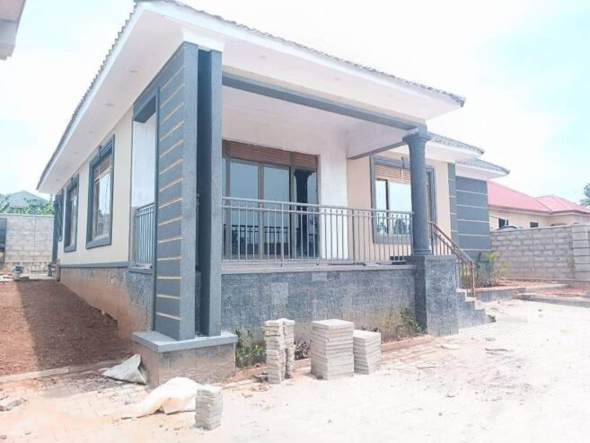 #4Bedroomed house for #Sale in #Namugongo at #280Million ugx but Slightly Negotiable