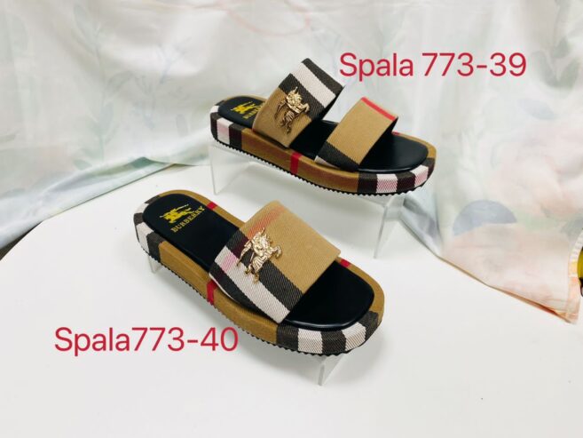 Ladies sandals