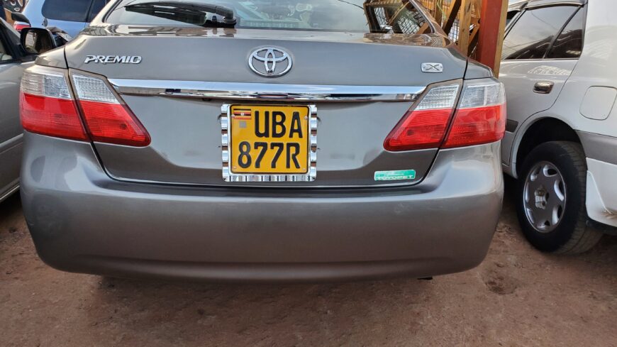 Toyota premio