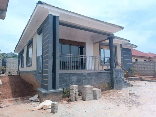 #4Bedroomed house for #Sale in #Namugongo at #280Million ugx but Slightly Negotiable