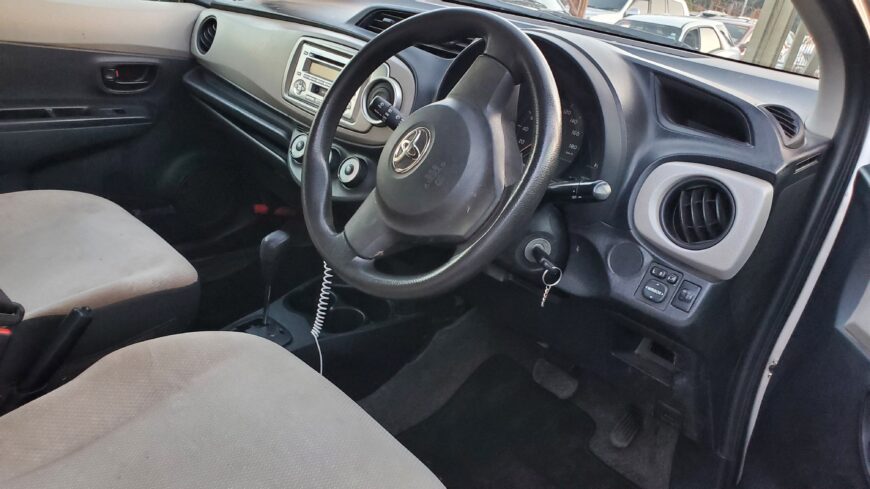 Toyota vitz model 2012