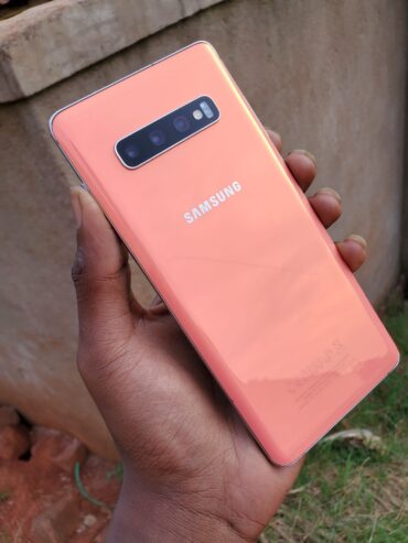 SAMSUNG GALAXY S10 PLUS