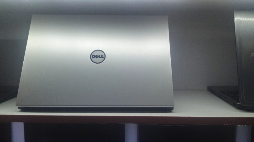 Laptop