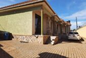 Double roomed houses for #Rent at #450k ugx monthly .