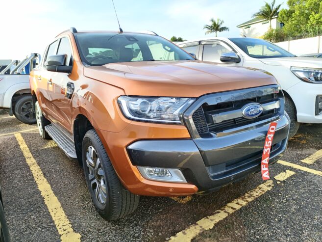 TOYOTA HILUX…. MODEL 2018……ON MARKET NOW…. I WANT MONEY NOW…