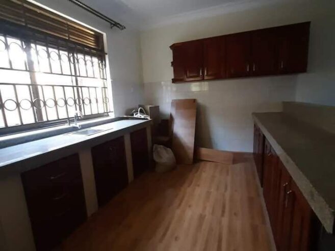 #2Bedroomed houses for #Rent in #Namugongo road at #1.2Million ugx monthly .