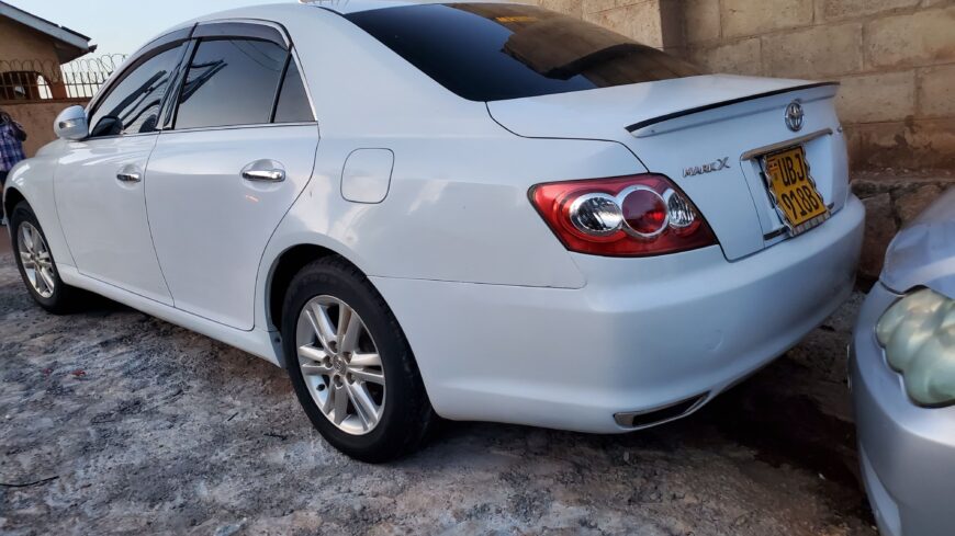 Toyota mark x