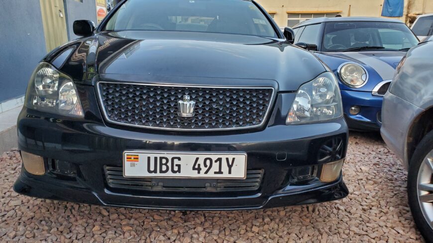 Toyota crown