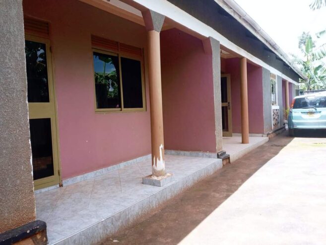 #2Bedroomed houses for #Rent in #Mpererwe at #450k ugx monthly .