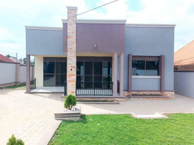 #3bedroomed house for #Sale in #Kira