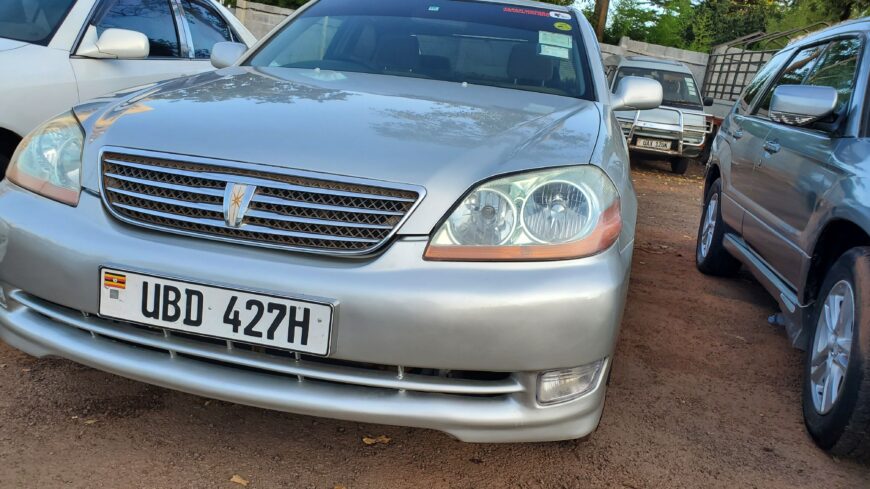 Toyota mark2 grand
