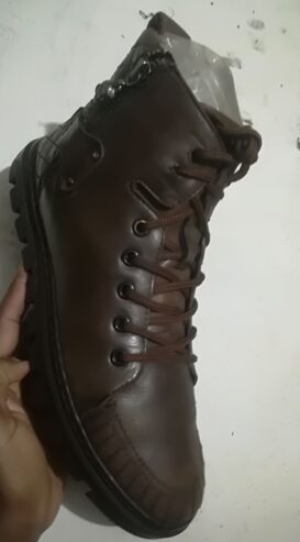 Casual shoes