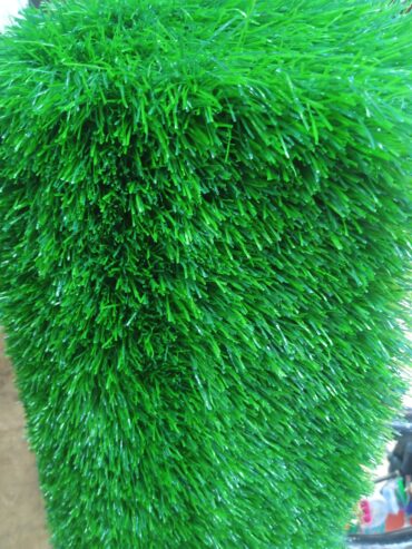 Grass carpets per square meter