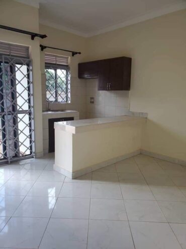 Double roomed houses for #Rent at #450k ugx monthly .