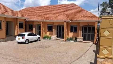 Double roomed houses for #Rent in #Kyanja .