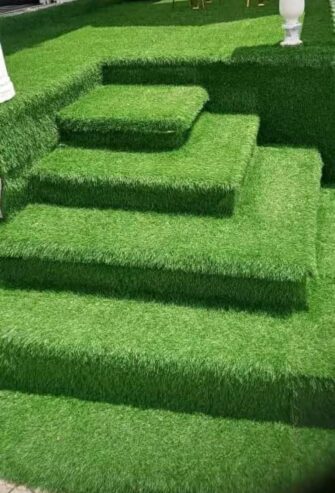 Grass carpets per square meter