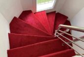 Wall to wall carpets