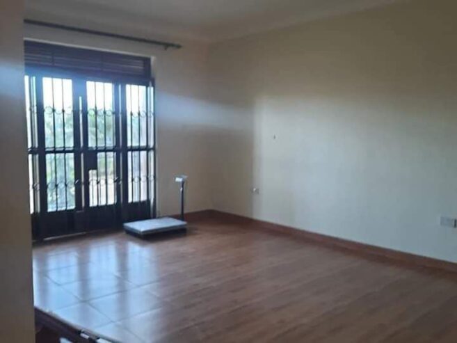 #2Bedroomed houses for #Rent in #Namugongo road at #1.2Million ugx monthly .