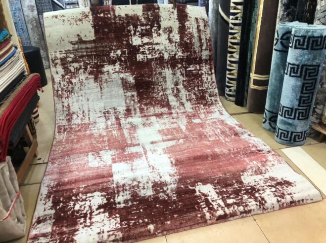 Shaggy carpets and 3D carpets