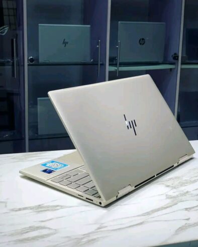 Hp Envy.
