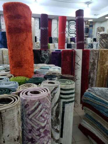 Center carpets available in all types and sizes