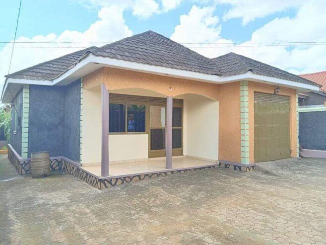 #3Bedroomed house for #Sale in #Seeta_town at #240Millions ugx but Slightly Negotiable .