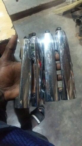 Car crowm handles Available