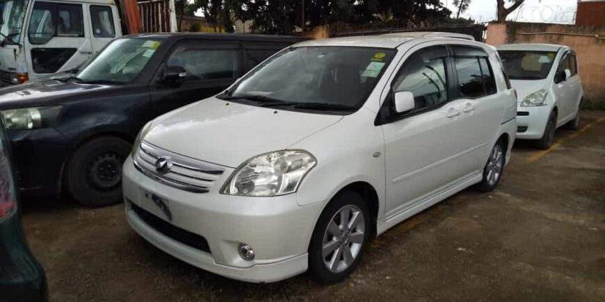 TOYOTA RAUM ENGINE CAPACITY 1.8cc