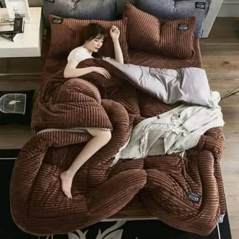 Coral Velvet Duvet set- Brown
