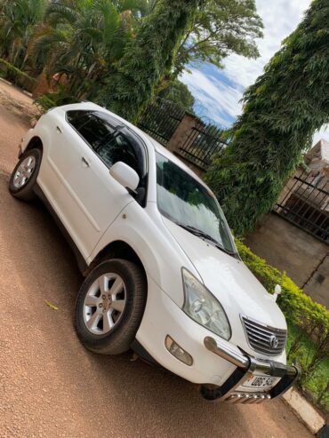 TOYOTA HARRIER ENGINE CAPACITY 2.4cc