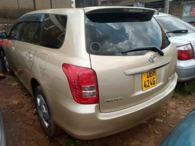 Toyota fielder