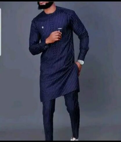 Nigerian wears kaftan