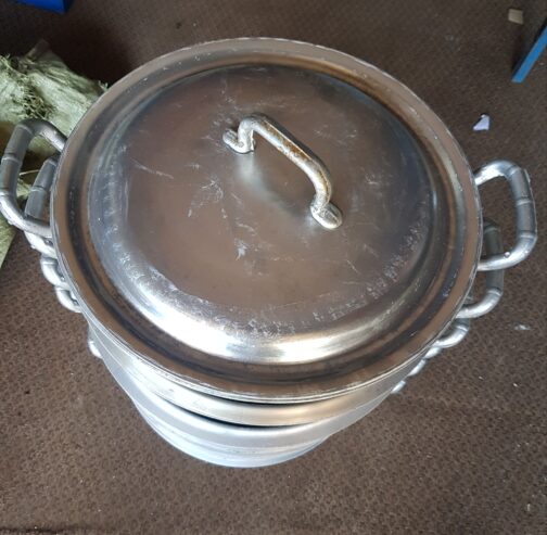 Aluminium saucepans