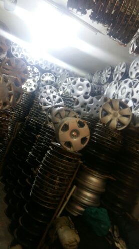 Car wheel cups Available size 14,15