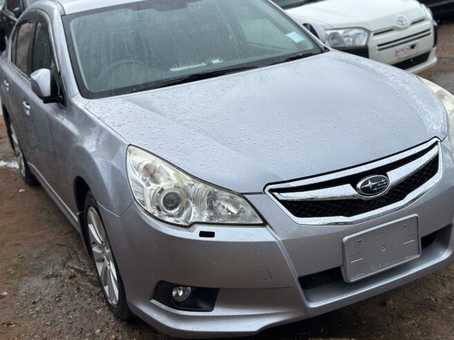 Subaru Legacy 2011