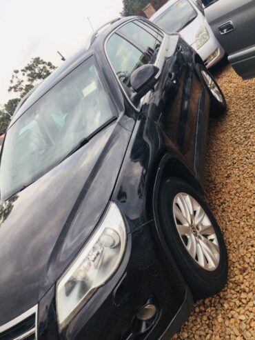 TIGUAN VOLKSWAGON