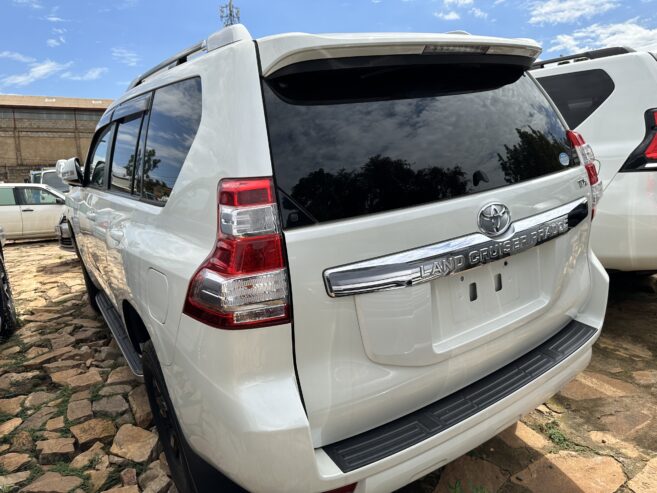 Toyota prado 2015