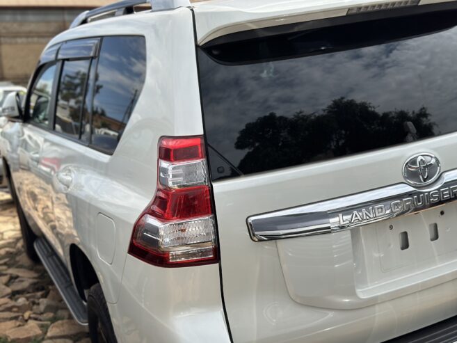 Toyota prado 2015