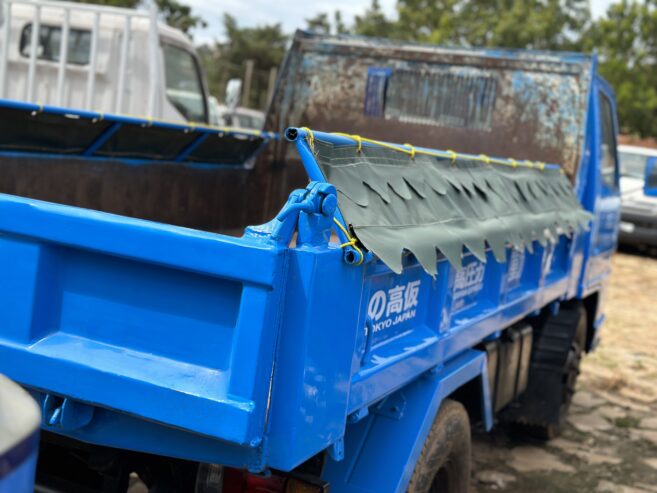 Isuzu elf dumper