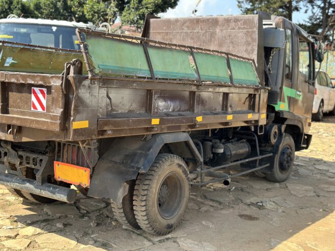 Hino ranger dumper