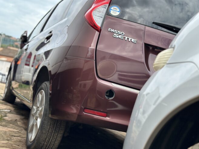 Toyota PASSO sette