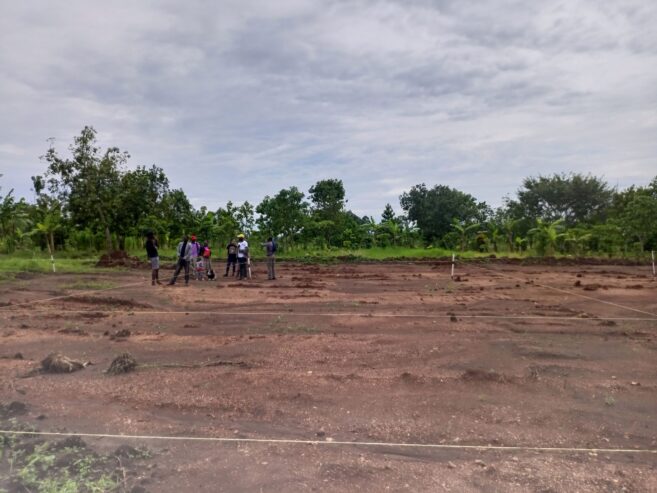 25by 40 plot for sale