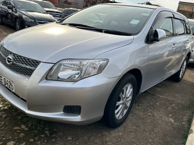 Toyota fielder